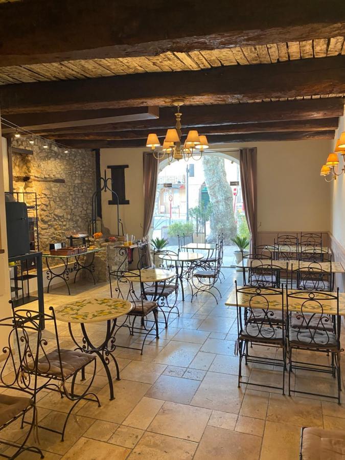 Chateaux Demeures Vallee De L'Arc Trets Exterior foto
